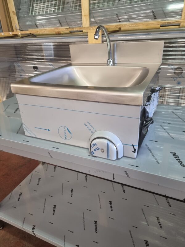 RVS Handwasbak Met Kniebediening 50Bx50Dx25H cm NIEUW - Image 3